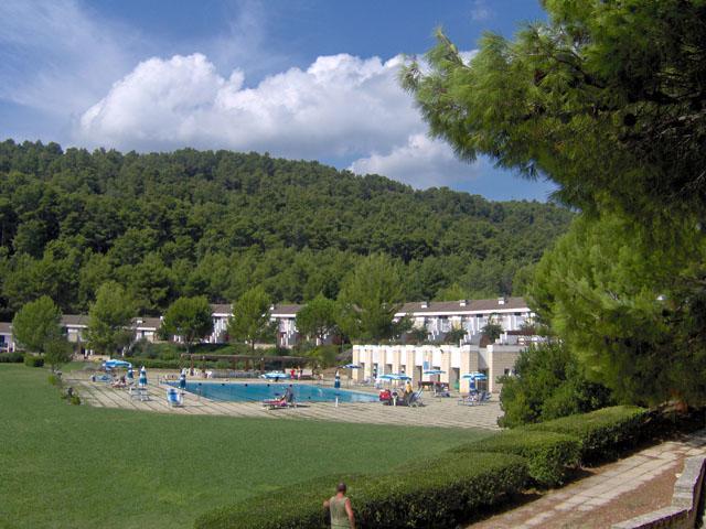 Residence "I Delfini" - Localita Portopiatto - Pugnochiuso - 71019 Vieste Eksteriør billede